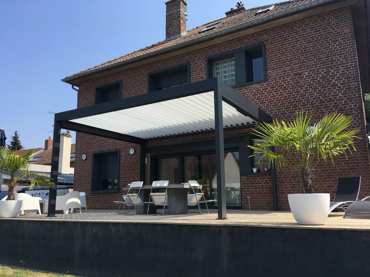 Pergola bioclimatique IZI